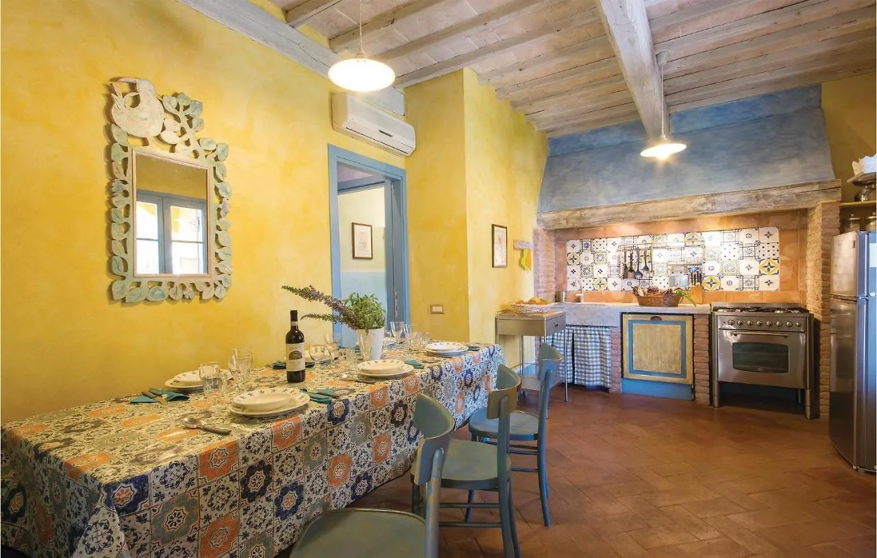 Awesome Home In Buggiano Pt Borgo a Buggiano 0*,